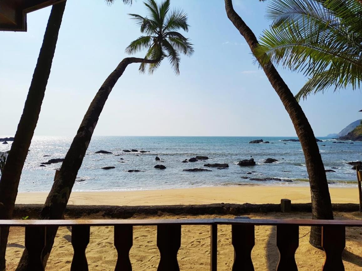 Sea Front Cottages Little Khola Resort *