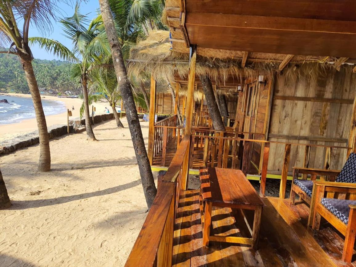 Sea Front Cottages Little Khola Resort